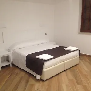 2* Hotell Il Pirata
