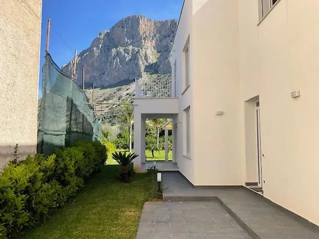 Villa Oasi Verde Cinisi 0*,  Itálie
